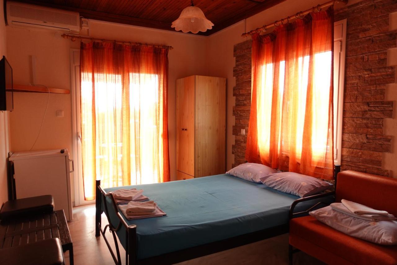 Camping Mitikas And Bungalows Litochoro Eksteriør billede