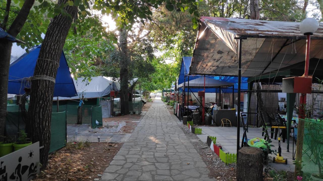Camping Mitikas And Bungalows Litochoro Eksteriør billede