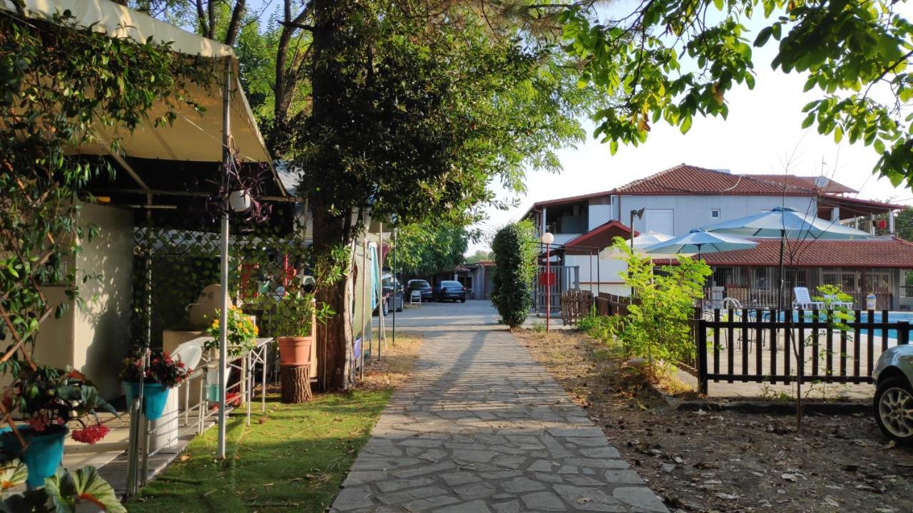 Camping Mitikas And Bungalows Litochoro Eksteriør billede