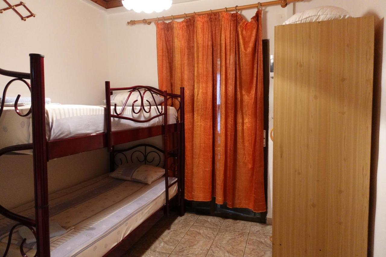 Camping Mitikas And Bungalows Litochoro Eksteriør billede