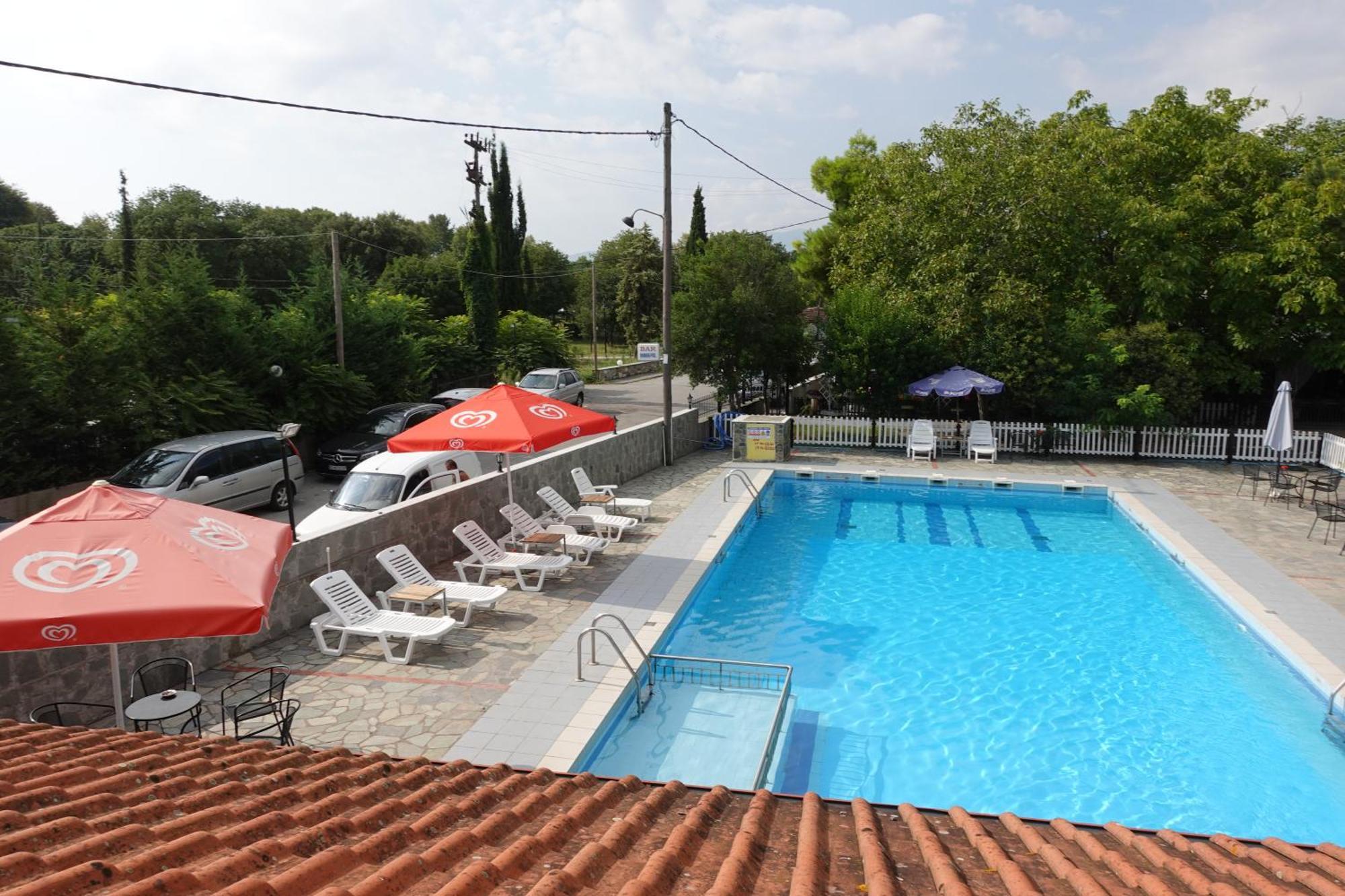 Camping Mitikas And Bungalows Litochoro Eksteriør billede